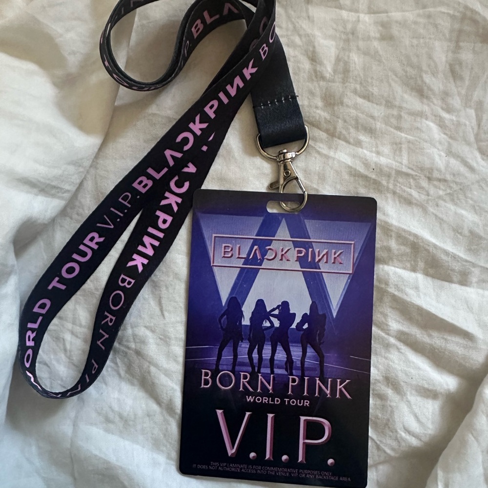 BLACKPINK Born Pink World Tour VIP Lanyard Badge